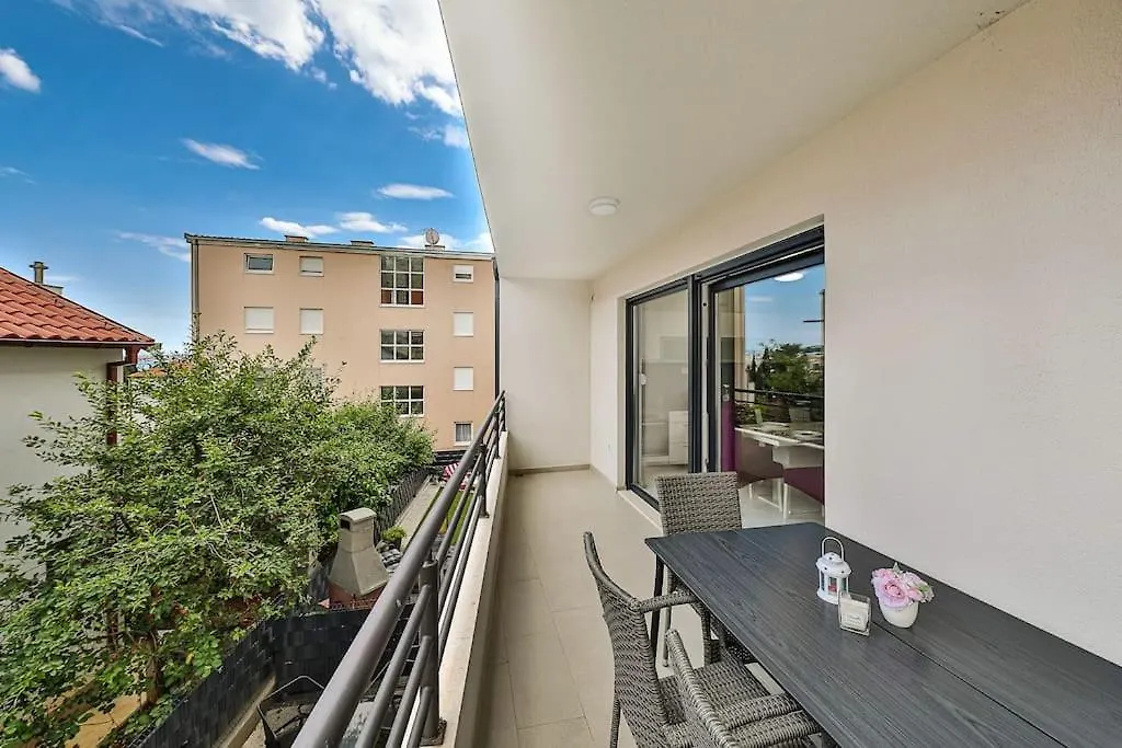 Apartman Zigo Apartman Trogir 0*,  Horvátország